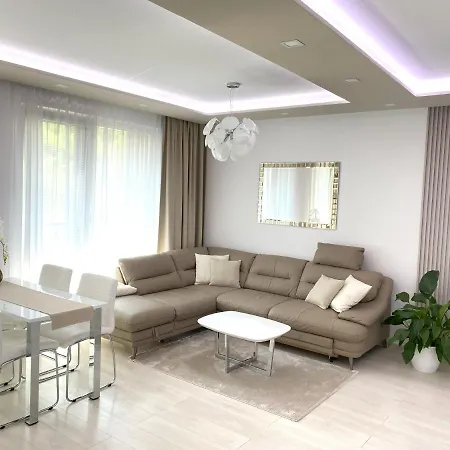 Eleganz - Exclusive Near The Center With Free Private Parking